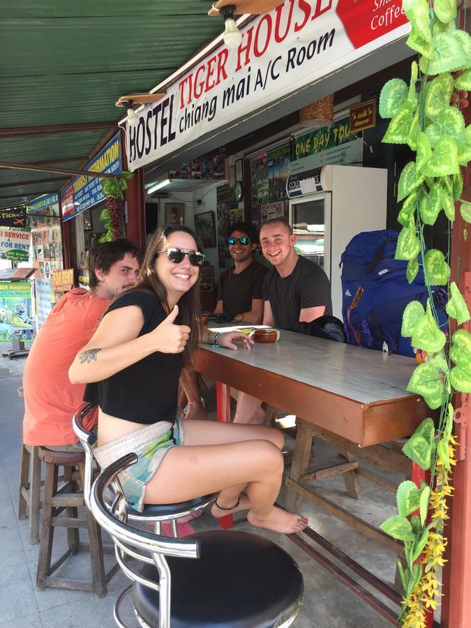 Tiger House Hostel (Adults Only) Chiang Mai Exterior foto