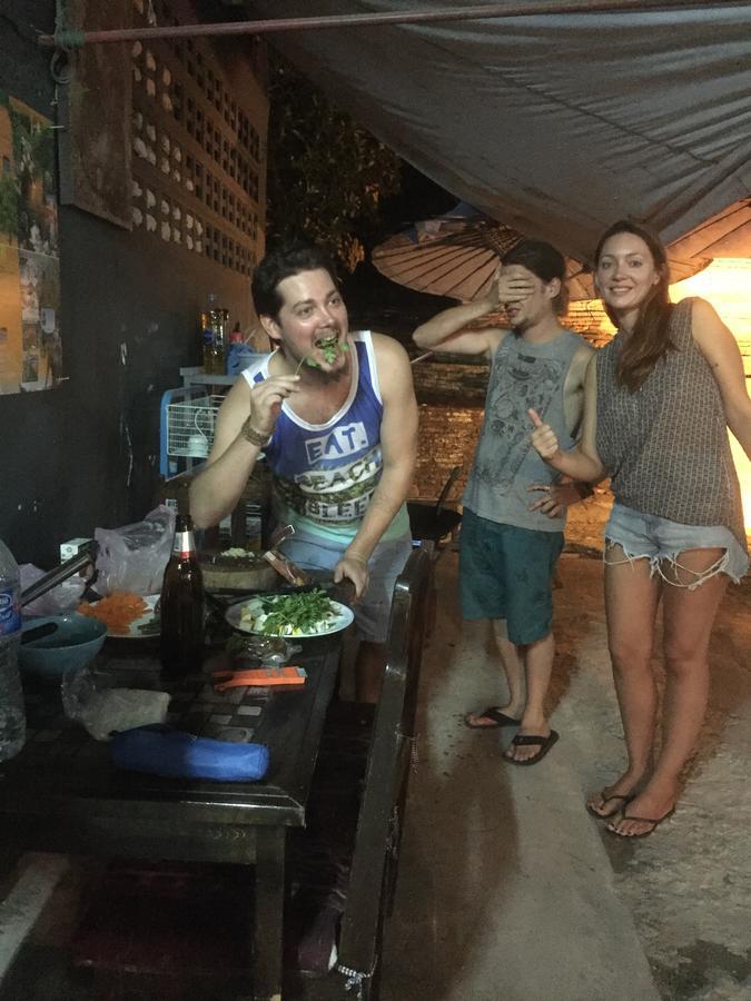 Tiger House Hostel (Adults Only) Chiang Mai Zimmer foto